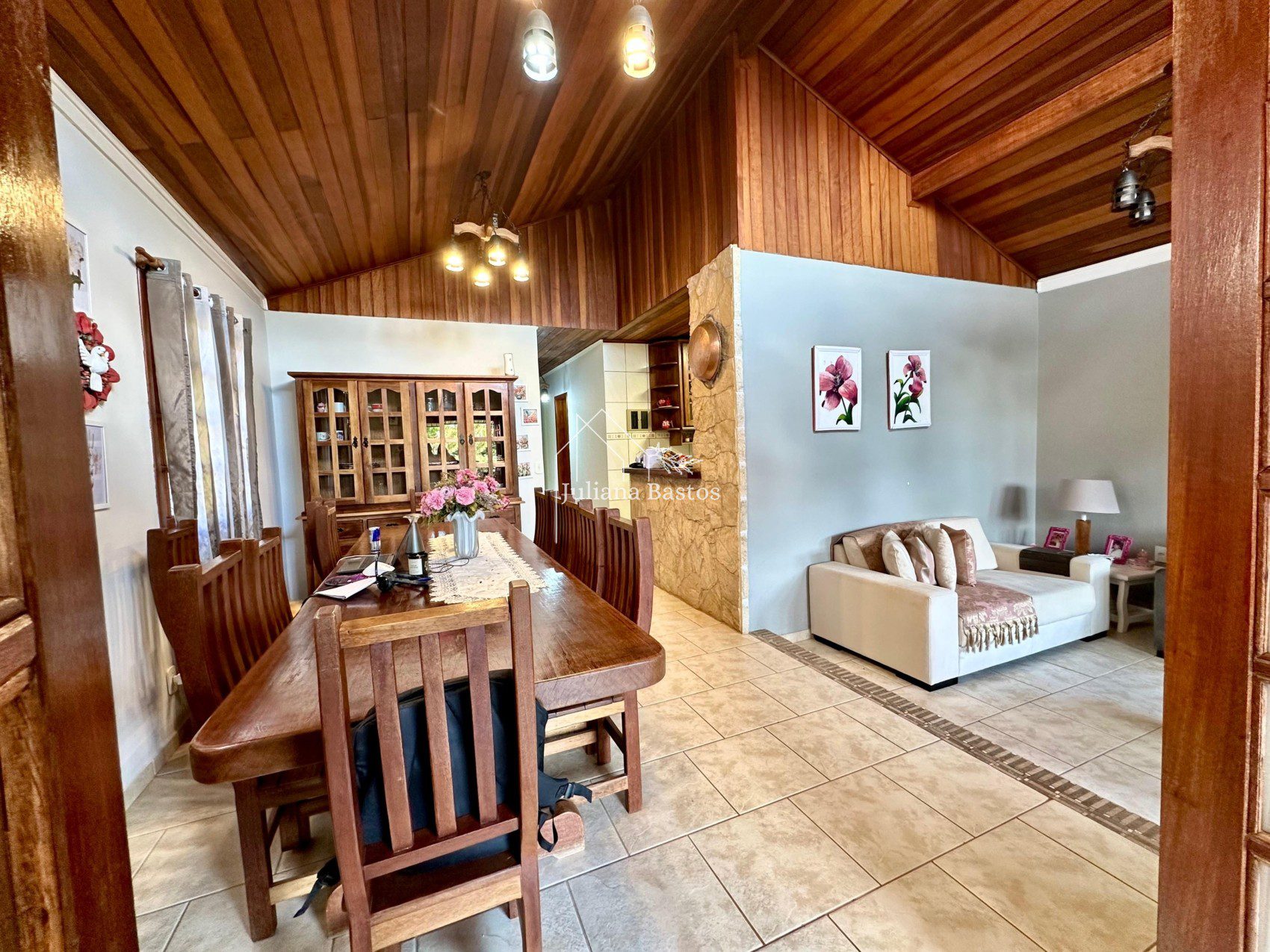 WhatsApp Image 2025-12-02 at 23.33.30 (1)